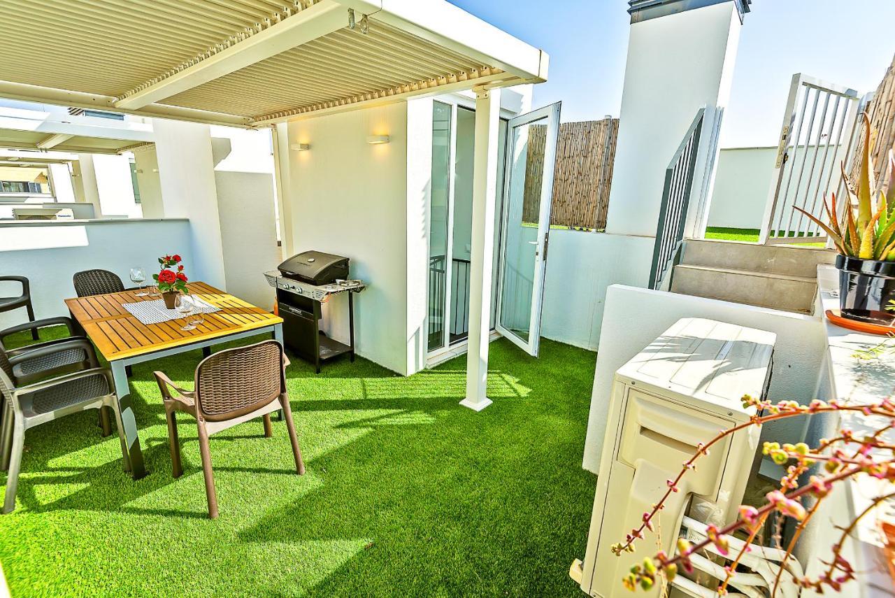 Oceanfront Duplex With A Rooftop Pool And Terrace 圣玛丽亚港 外观 照片